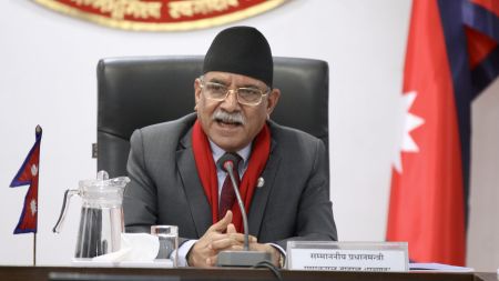 प्रधानमन्त्री प्रचण्डको विश्वासको मत: विपक्षमा २०५ सांसद