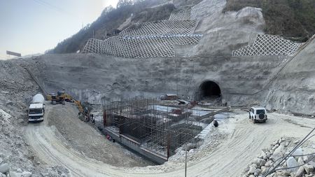 नबिल बैंकको गम्भीर लापरबाही: चिनियाँ कम्पनीको ठगीले बैंक डुबाउदै!