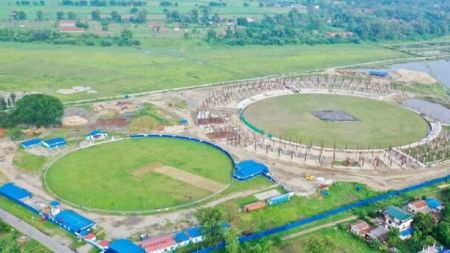 गौतमबुद्ध अन्तर्राष्ट्रिय क्रिकेट रंगशालाको निर्माण तीव्र गतिमा अघि बढ्दै