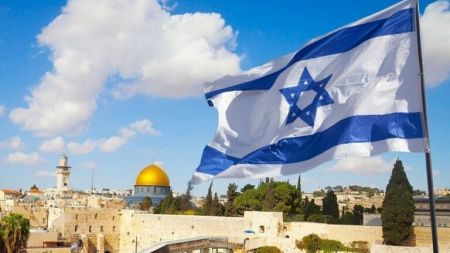 हमास-इजरायल युद्धविराममा ढिलाइ: बन्दीहरूको नाम सार्वजनिक नहुँदा विवाद