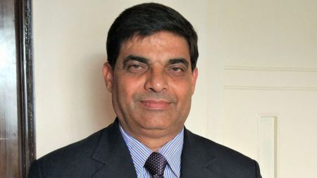 बार अध्यक्ष गोपालकृष्ण घिमिरेविरुद्ध सर्वोच्च अदालतमा अवहेलनासम्बन्धी मुद्दा: आजको पेशीले थप संकट ल्याउने?