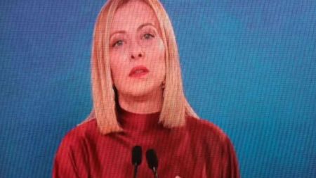 इटालीकी प्रधानमन्त्री मेलोनीको कडा अभिव्यक्ति: मोदीको प्रशंसा गर्दै वामपन्थी नेताहरूलाई चुनौती