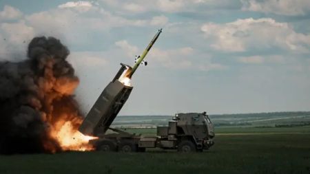 युक्रेन संकटमा, ट्रम्प प्रशासनले रोक्यो सैन्य सहायता