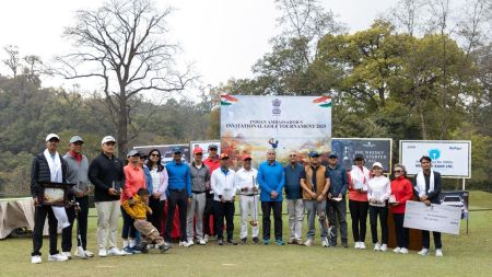 भारतीय दूतावासको आयोजनामा गल्फ प्रतियोगिता, दुई प्रतिभालाई प्रोत्साहनस्वरुप एक–एक लाख