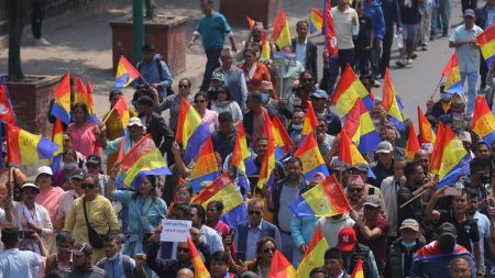 सरकारको कुशासन, भ्रष्टाचार र बेवास्ताले उब्जिएको जनविद्रोह, राजतन्त्रको नारा केवल बहाना