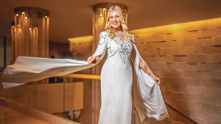 ‘वेश्याको व्यवहार गरियो!’ भन्दै मिस इङ्ल्यान्डले प्रतियोगिता छाडिन्