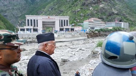 चीनको अधुरो सडकले रसुवामा बाढीको महाप्रलय: ओली सरकारको भूमिकामा प्रश्नचिह्न!