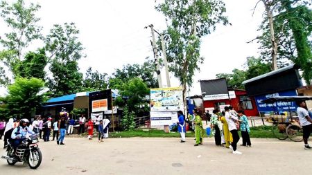 नेपालगञ्जको जमुनाहा नाकाबाट ५७२ महिला तथा किशोरीको उद्धार: खुला सीमाबाट बेचबिखनको जोखिम उच्च