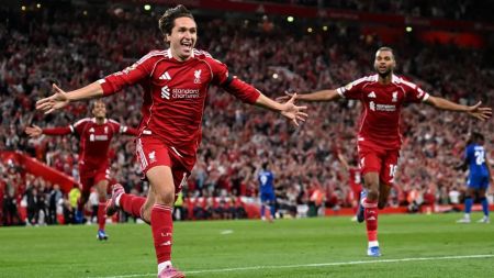 एकता, सम्झना र विजय : लिभरपुलले आँसुलाई खुसीमा बदल्यो