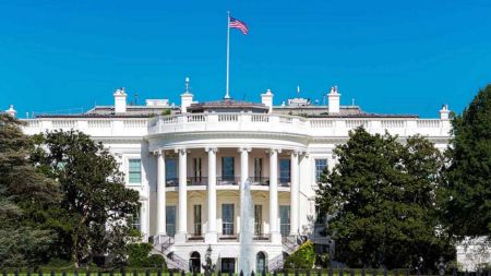 अमेरिकी खोप नीतिमा विवाद : सिडिसी प्रमुख मोनारेज बर्खास्त, वरिष्ठ अधिकारीहरूको राजीनामा