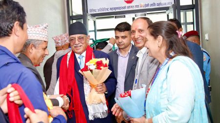 बर्खाले रोकेको प्रचण्डको लोकमार्ग अभियान फेरि शुरु, सत्ता समीकरणमै हलचल गर्ने तयारी?