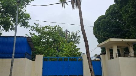 गौर कारागारमा अराजकता: दुई महिला सहित २६० कैदी भागे, ३१ मात्र समातिए