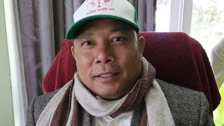 नागरिक उन्मुक्ति पार्टीका संरक्षक रेशम चौधरी अलग, नयाँ दल बनाउने घोषणा