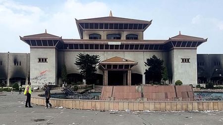 जेनजी आन्दोलनमा लुटिएका सामग्री फिर्ता गर्न संसद् सचिवालयको आग्रह