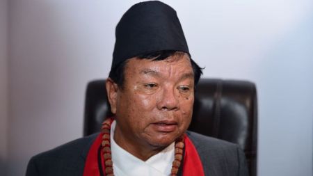 मन्त्री महावीर पुनको कडा प्रश्न: त्रिवि किन नतिजा निकाल्न सक्दैन?