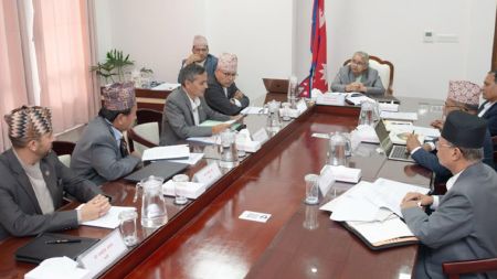 ओलीले केन्द्रमा तानेका तीन शक्तिशाली विभाग अब मन्त्रालयमा फर्किए!